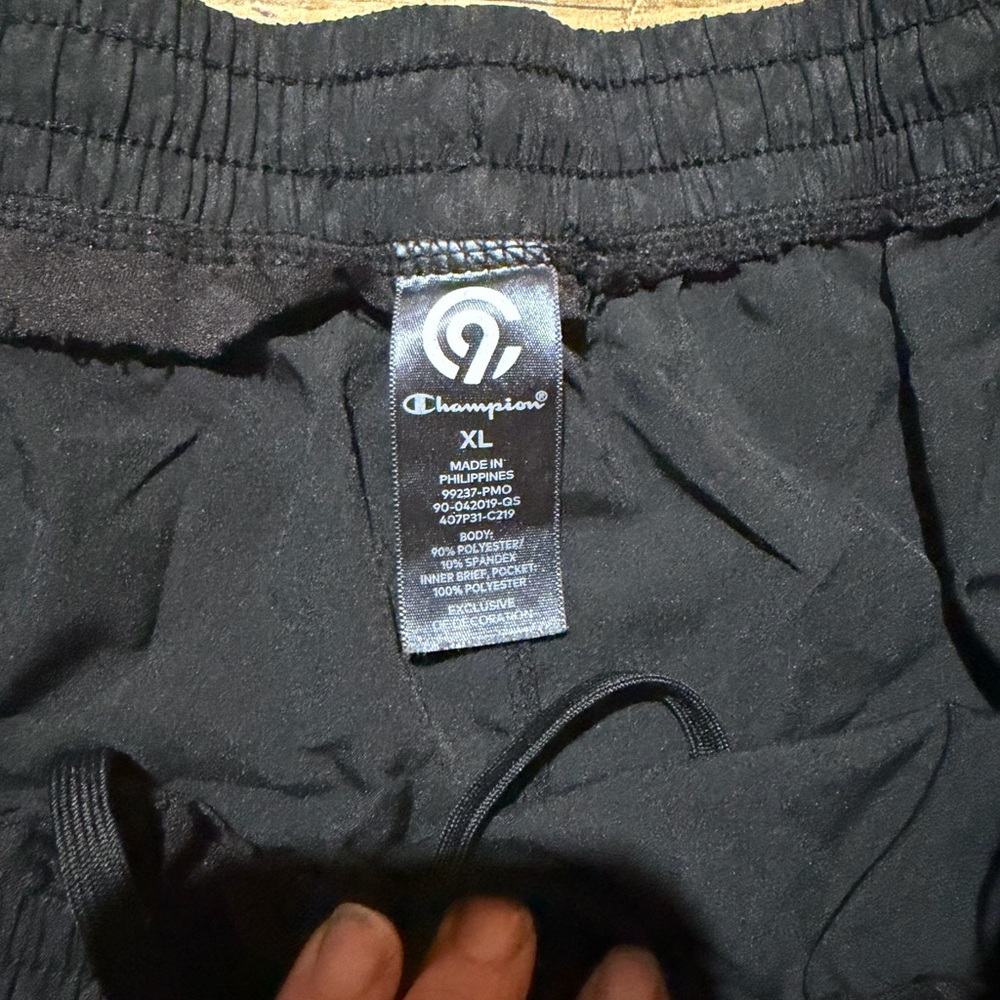 Champion Women's‎ Black Textured Athletic Shorts - Picture 3 of 6